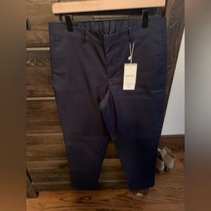 Men’s blue chinos - mango